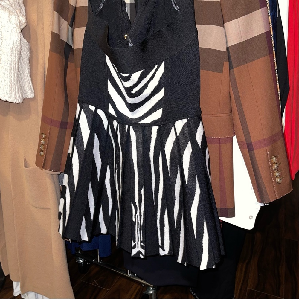 Balmain Zebra Jacquard Zip Embellished Ribbed Knit Halter Gold Button Mini Dress - Picture 14 of 17